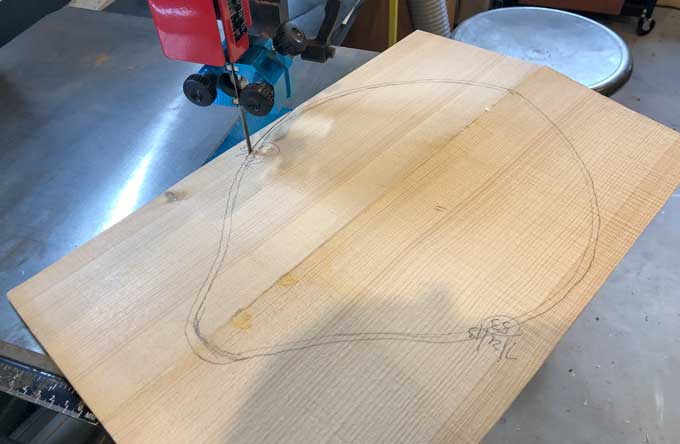 Cutting soundboard shape with bandsaw